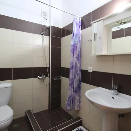 Oscar Pensjonat Ksamil