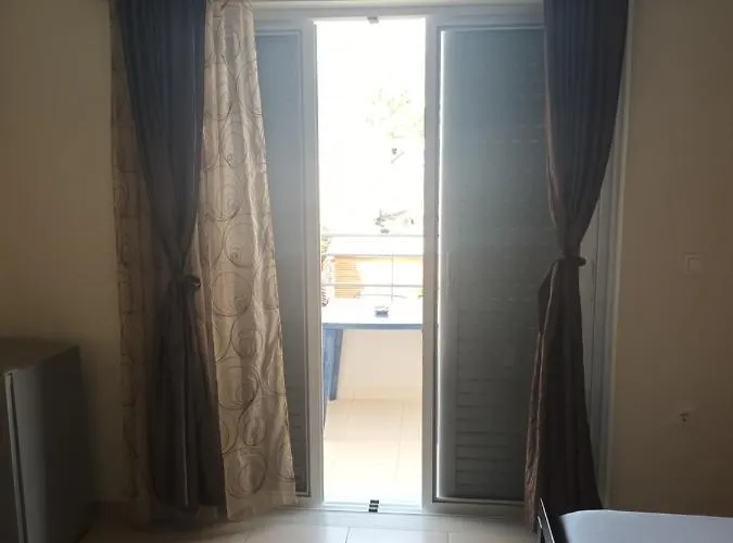 Gasthuis Oscar Ksamil